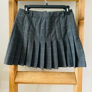 Zara pleated Mini Skirt.